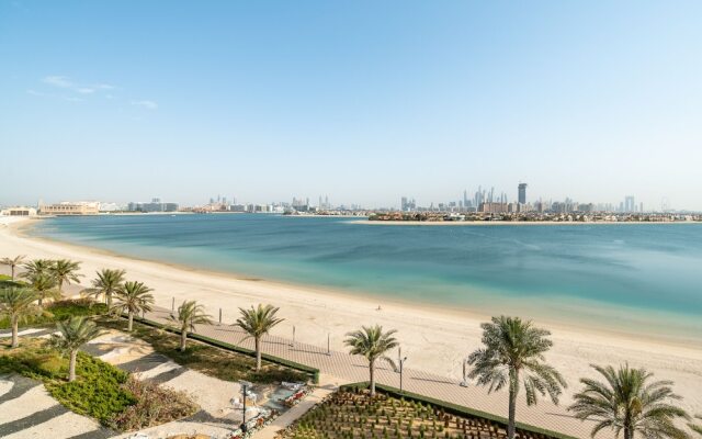 Simply Comfort Suites in Sarai Palm Jumeirah