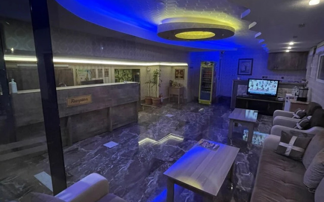 Ozgur Hotel Isiklar