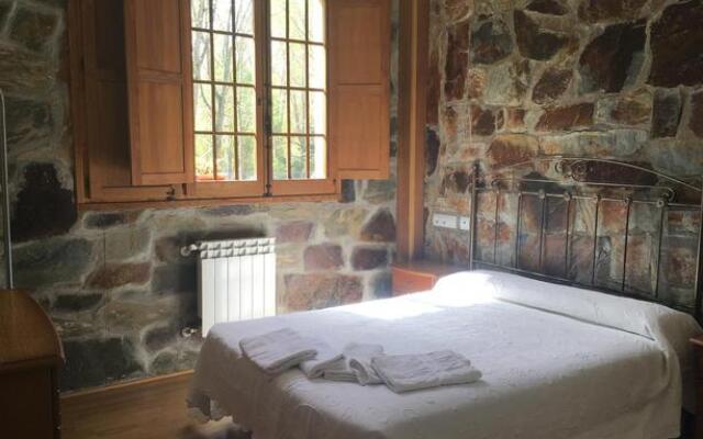 Hotel Rural Caminomedulas