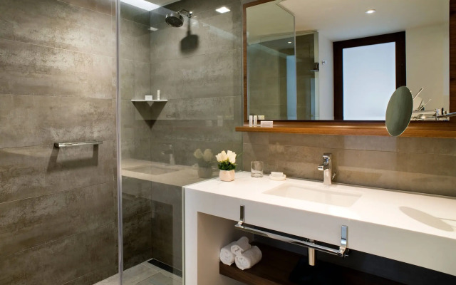 Courtyard by Marriott Lima Miraflores