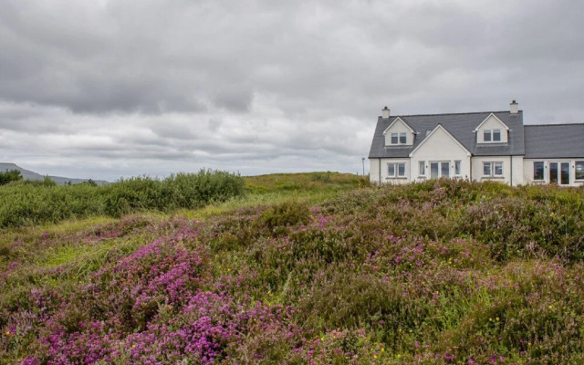 Ruadh Balmeanach in Balmeanach