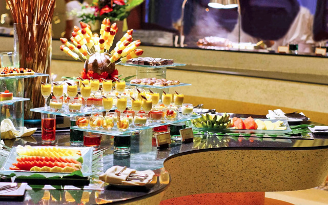 Отель Novotel Bali Nusa Dua - Hotel & Residences