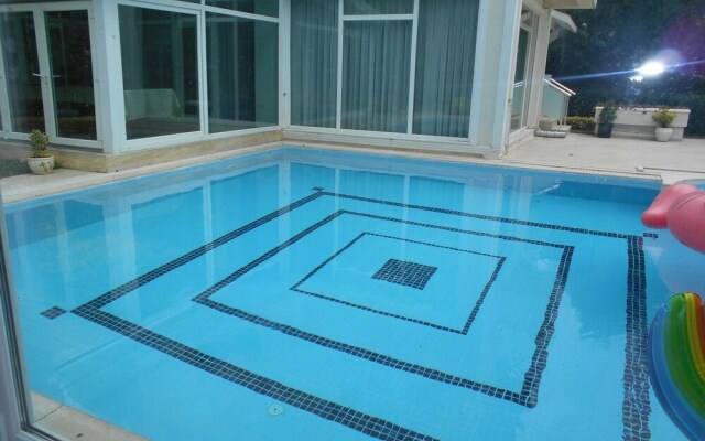 Guzide Villa 2