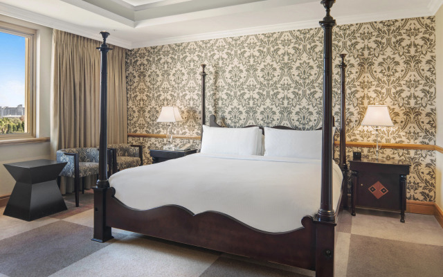 NH Johannesburg Sandton Hotel
