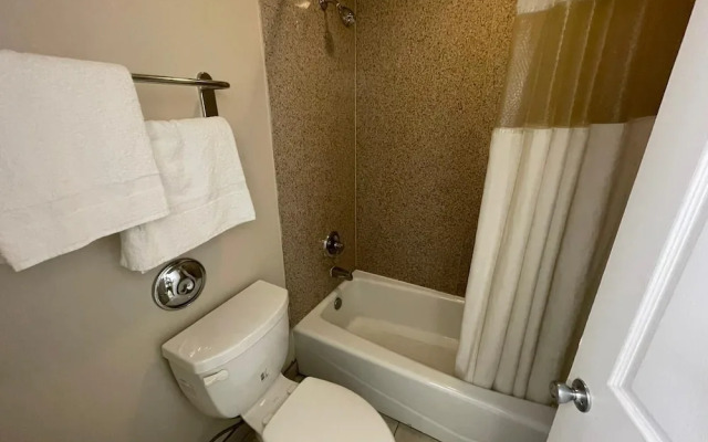 Super 8 Buena Park