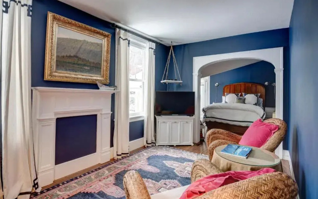 34 State Historic Luxury Suites