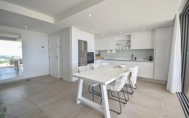 Luxury holiday apartment with 2 bedrooms in Cancelada
