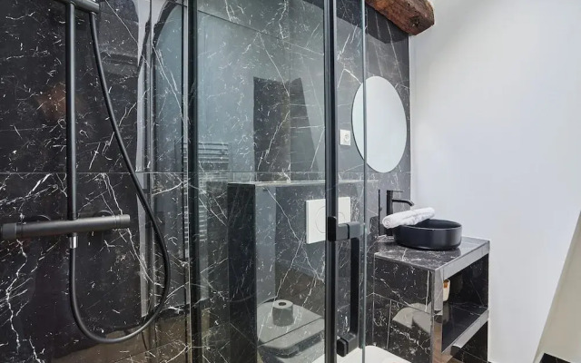 Apartment AC 2 Bedrooms Le Marais Beaubourg