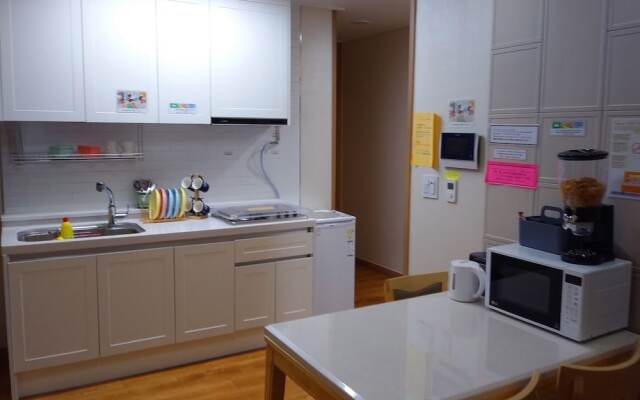 Coco Guesthouse - Hostel