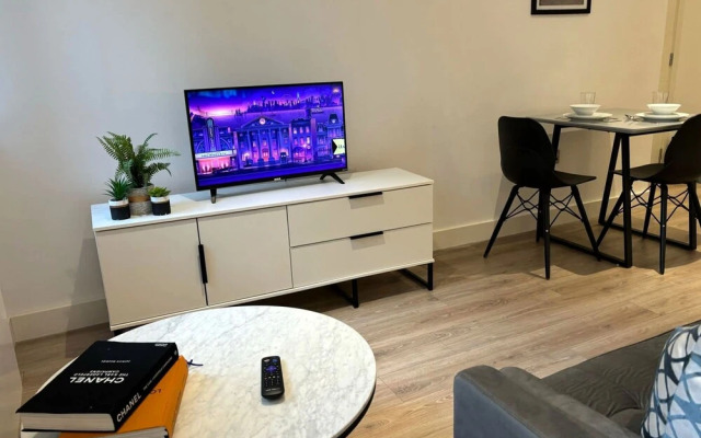 Cozy Studio in Solihull - NEC or Airport