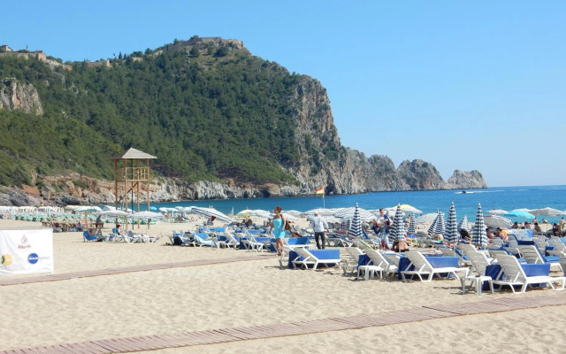 Aysev Hotel