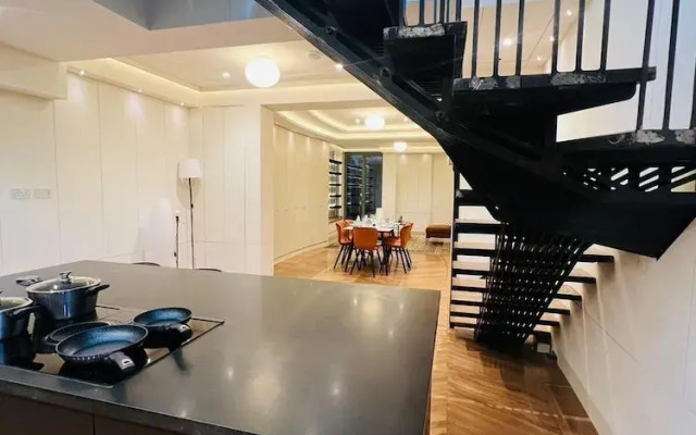 Luxe Five Bedroom House near Chalk Farm