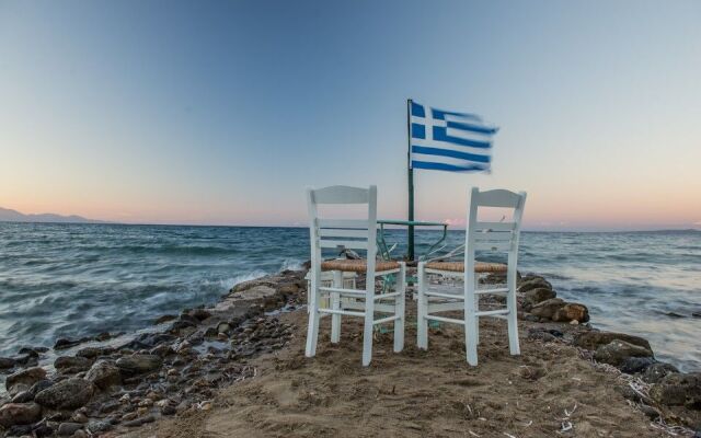 Zante Fiore Beach Studios