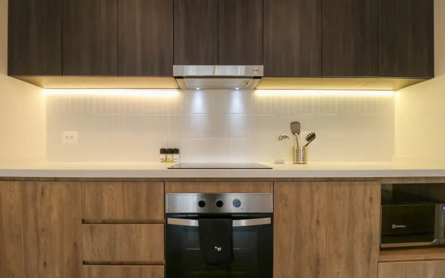 w Prestigious 2BR w Balcony Near Larcomar