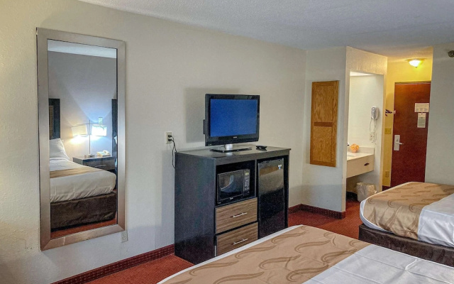 Quality Inn & Suites
