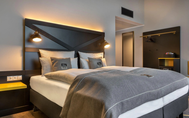 Holiday Inn - the niu, Fury Aschheim Messe by IHG