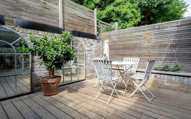 Exquisite Designers Abode