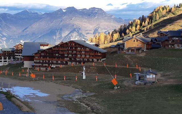 Appartement Plagne Soleil, 2 pièces, 5 personnes - FR-1-351-89