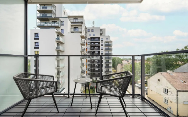 Wroclaw Studio With Parking by Renters