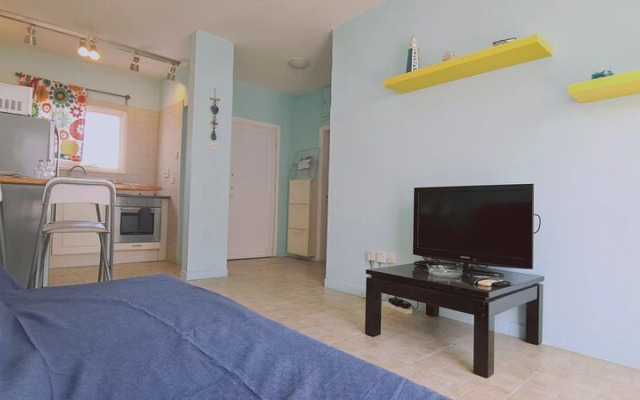 STAY Blue Apartment by STAY BnB