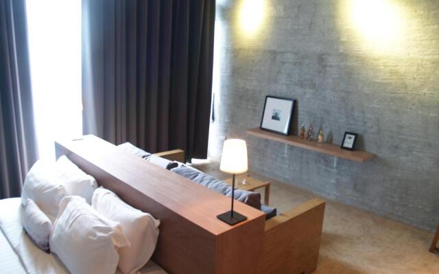 Sea Two Pool Villa Resort