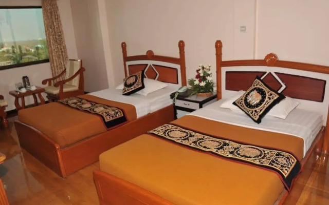 Golden City Crown Hotel
