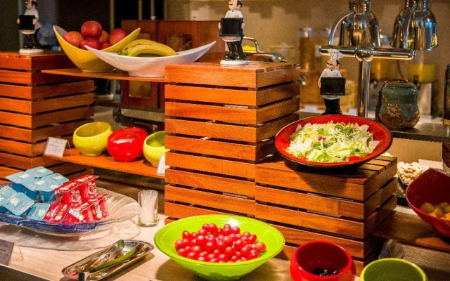 Holiday Inn Express Shenzhen Nanshan by IHG