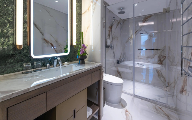 Wyndham Grand Plaza Royale Ningbo