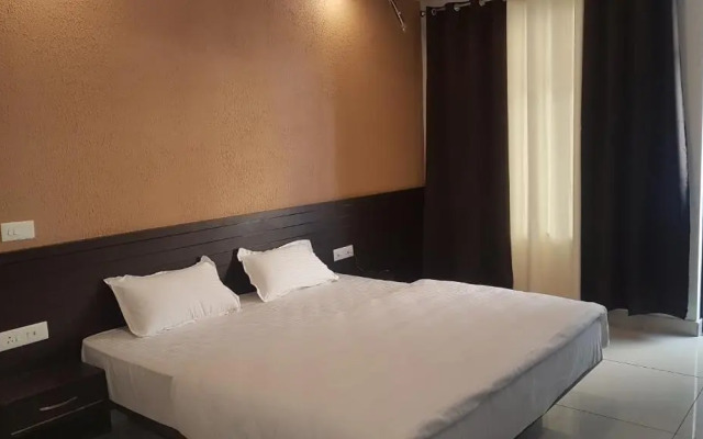 Hotel Once Again