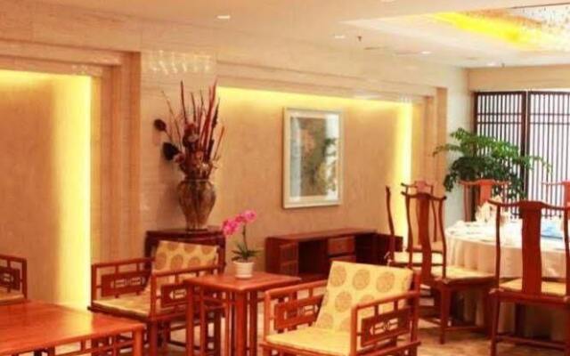 Yangguang Licheng Hot Spring Hotel - Beijing