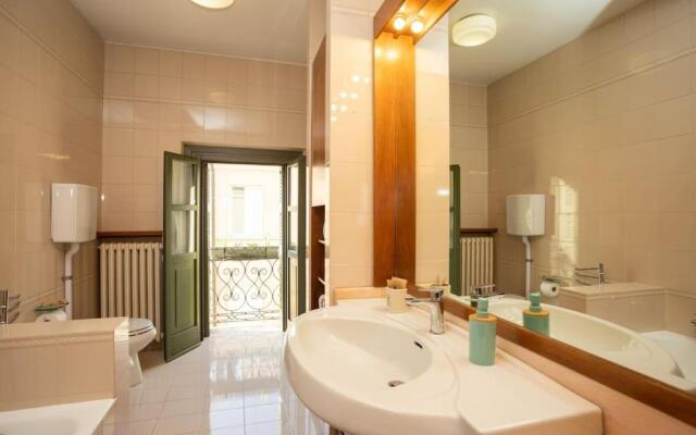 Appartamento Roma 55 (CIR 020030-CNI-00124)