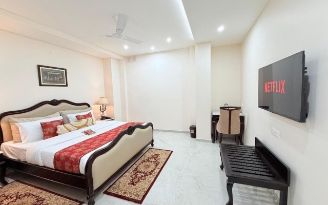 Palm Residences and Suites