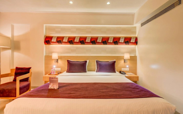 The SSK Solitaire Hotel & Banquets
