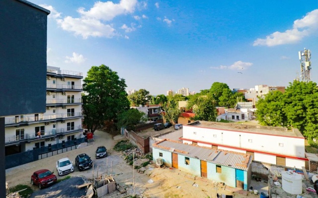 Fabhotel Destiny Inn