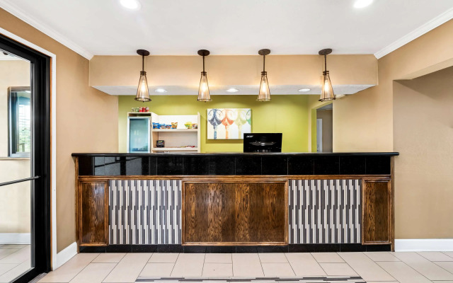 Best Western Gateway Inn