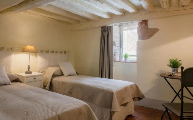 Stence Apartment