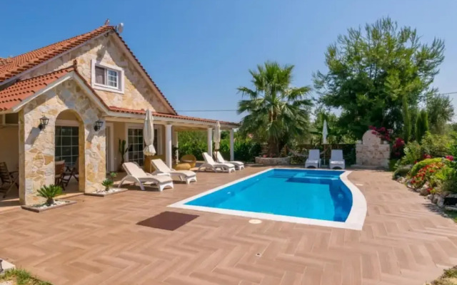 Zante Sun I - Getaway Villa!