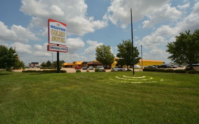 Golden Hotel and Conference Centre