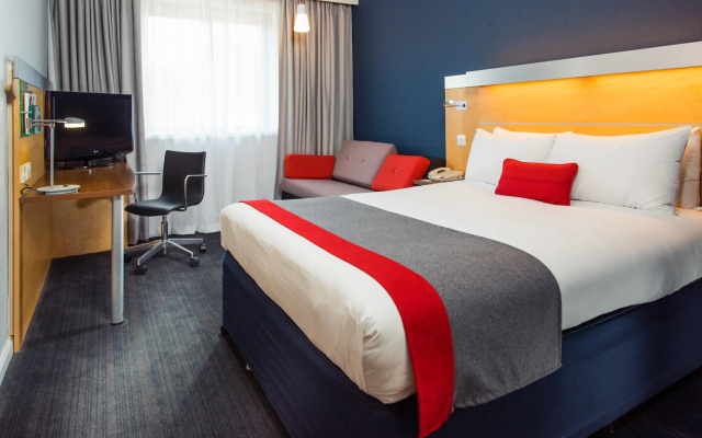 Holiday Inn Express Stevenage by IHG