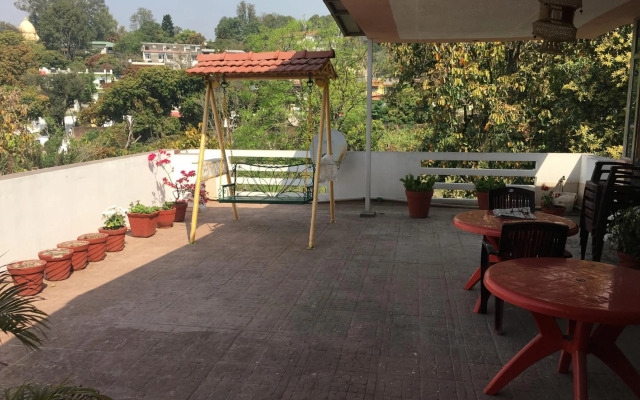 Jasmine Residency Hyas Homestay