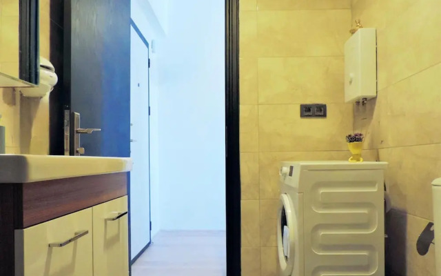 Chic Flat 10 min to Lara Beach in Antalya