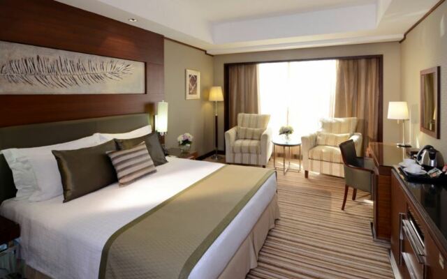 Grand Millennium Dubai Hotel