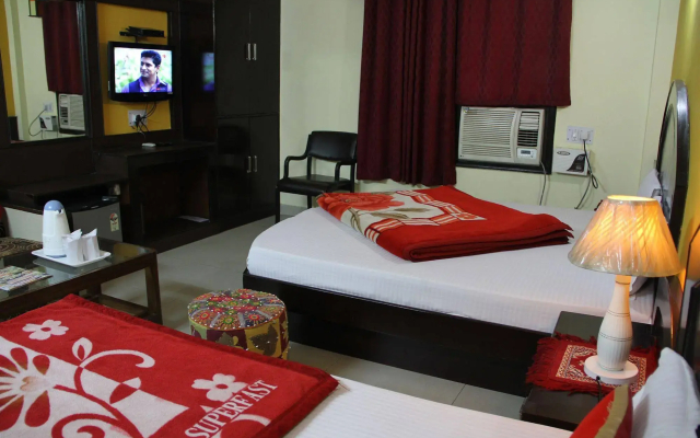 Hotel Su Shree Continental