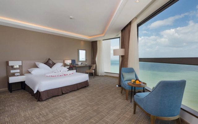 Comodo Nha Trang Hotel