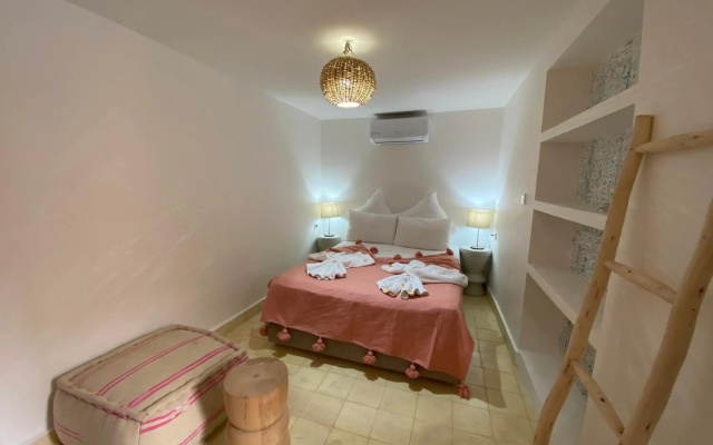 Riad Dar Khalti