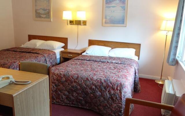 Red Carpet Inn Ilion