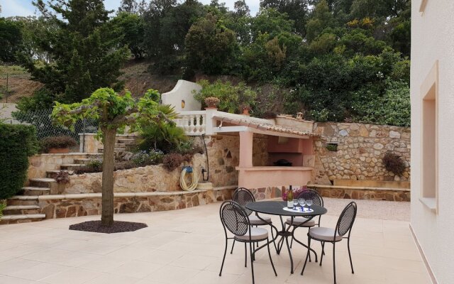 Spacious Villa in Var With Swimming Pool