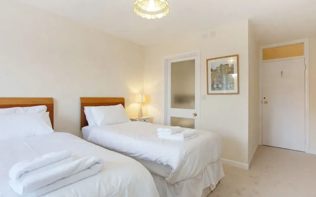 Flat 11 Cossack Lane House