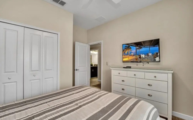 3097pequod 5 Bedroom Townhouse by RedAwning