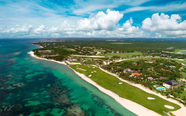 Four Points by Sheraton Puntacana Village